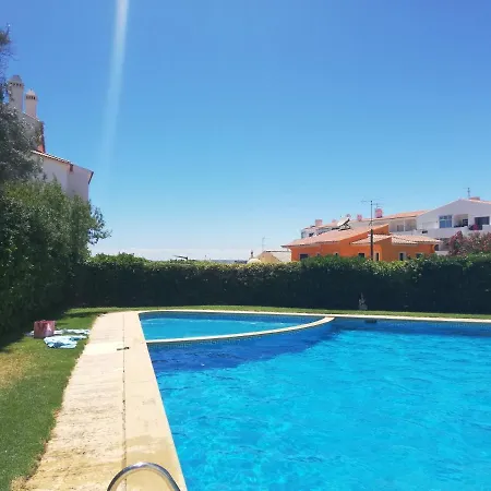 Amoreira Mar, - E Piscina Daire
